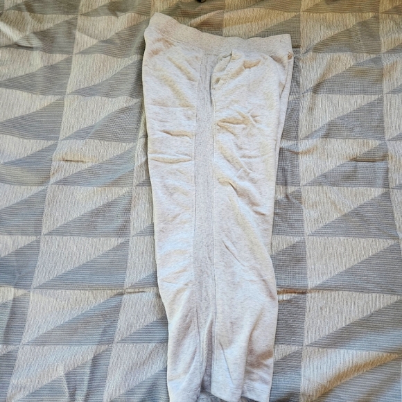 Joe Fresh Jogging Pants - Picture 4 of 8